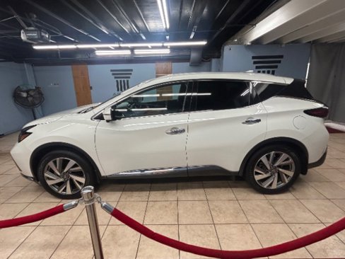 Used 2020 Nissan Murano SL w/ Cargo Package image 2