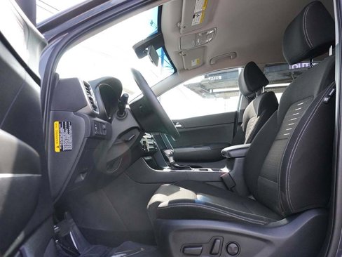 Used 2019 Kia Sportage LX w/ LX Popular Package image 26