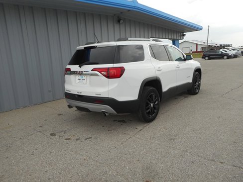 Used 2019 GMC Acadia SLT image 6
