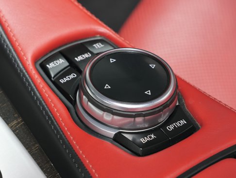 Used 2015 BMW M6 Convertible image 73
