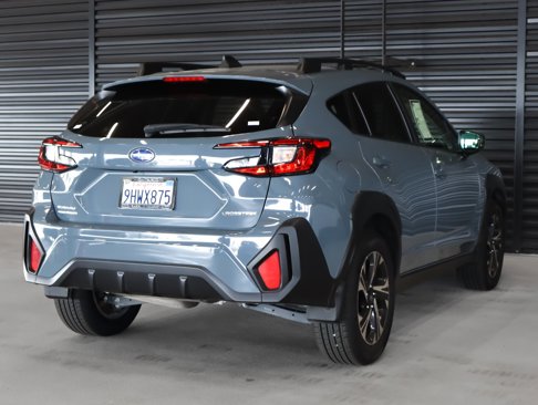 Used 2024 Subaru Crosstrek 2.0i Premium w/ Crosstrek Mirror Package image 17