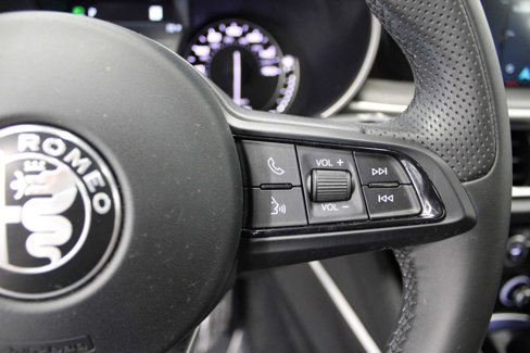 Used 2022 Alfa Romeo Stelvio Ti w/ Active Assist Plus Package image 22