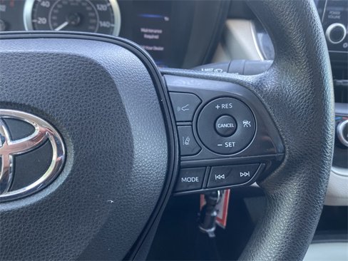Used 2022 Toyota Corolla LE w/ Carpet Mat Package (TMS) image 24