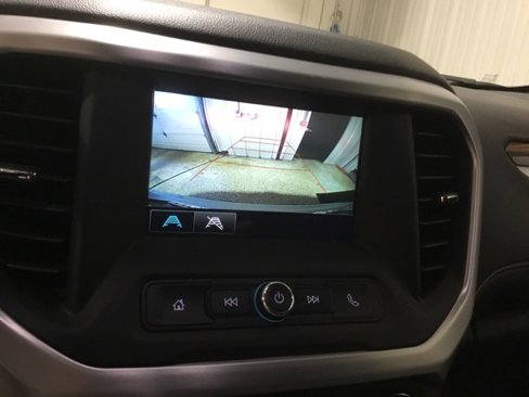 Used 2019 GMC Acadia SLE w/ LPO, Floor Liner Package image 30