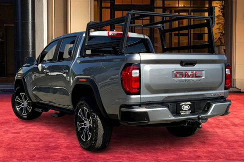Used 2024 GMC Canyon AT4 w/ Canyon Safety Plus Package image 11