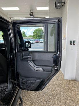 Used 2017 Jeep Wrangler Sport image 15