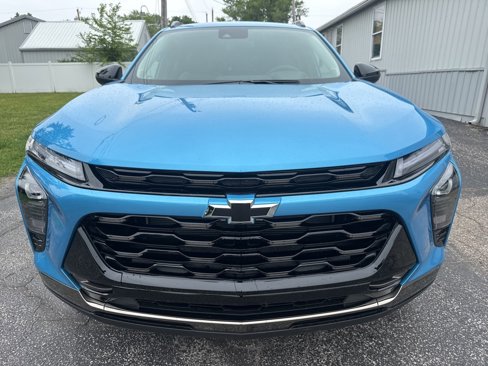 New 2025 Chevrolet Trax ACTIV image 2