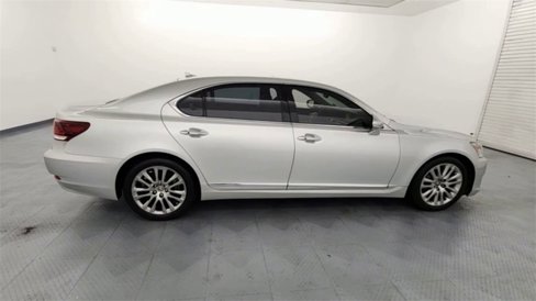 Used 2013 Lexus LS 460 L image 9
