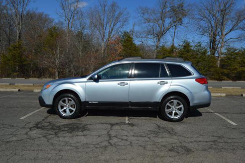 Used 2013 Subaru Outback 2.5i Limited w/ Moonroof Pkg image 5