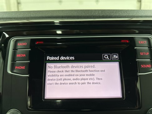 Used 2018 Volkswagen Beetle 2.0T S image 29