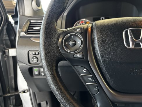 Used 2020 Honda Ridgeline Sport image 14