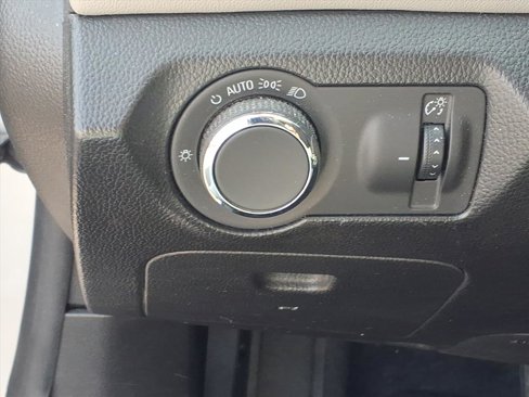 Used 2016 Chevrolet Cruze LS image 16