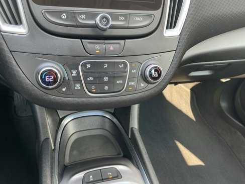 Used 2024 Chevrolet Malibu LT image 23
