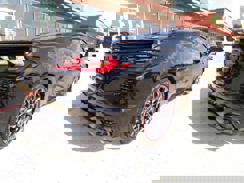 Used 2024 Chevrolet Corvette Stingray Coupe w/ Z51 Performance Package image 5