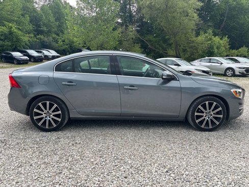 Used 2018 Volvo S60 T5 Inscription image 9