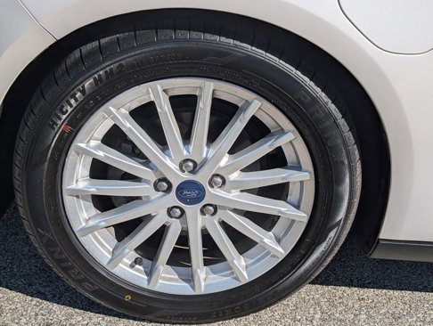Used 2018 Ford Focus Electric Hatchback image 30