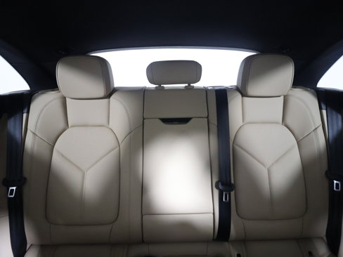 New 2025 Porsche Macan image 16