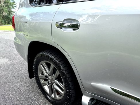 Used 2008 Lexus LX 570 4WD image 12