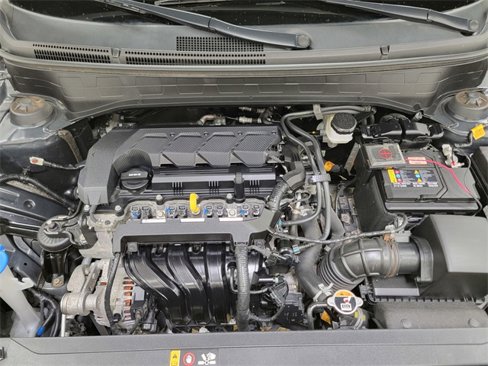 Used 2022 Hyundai Venue SE image 37