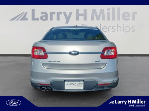 Used 2010 Ford Taurus SEL image 4