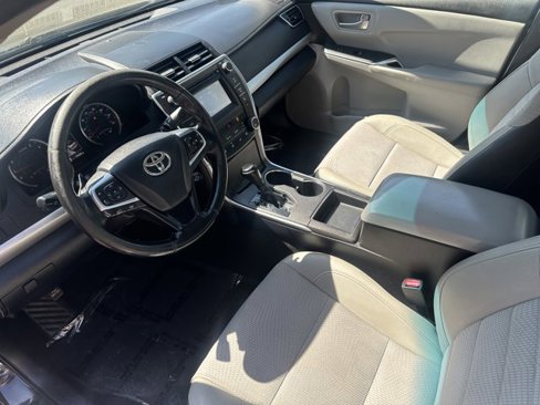 Used 2016 Toyota Camry SE image 13