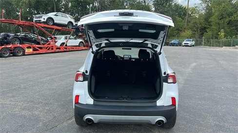 Certified 2021 Ford Escape SE w/ Cold Weather Package image 29