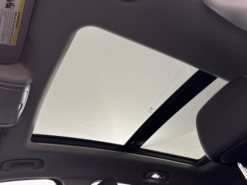 Used 2018 Chevrolet Equinox Premier image 33