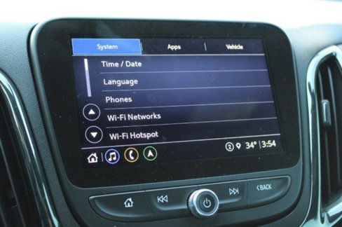 Used 2022 Chevrolet Equinox RS w/ Infotainment Package image 32