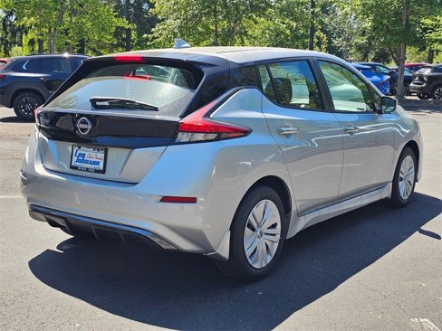 New 2025 Nissan Leaf S image 5