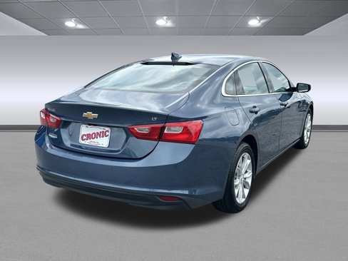 Used 2024 Chevrolet Malibu LT image 3