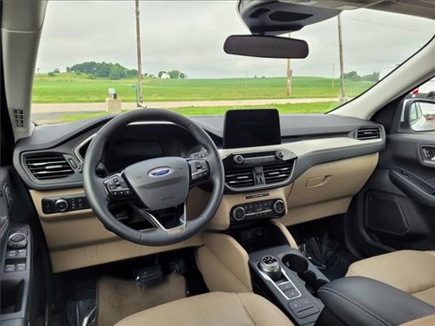 Certified 2022 Ford Escape SEL w/ Technology Package image 16
