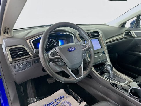 Used 2013 Ford Fusion SE image 9