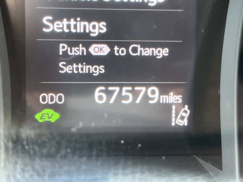 Certified 2019 Toyota Camry LE image 18