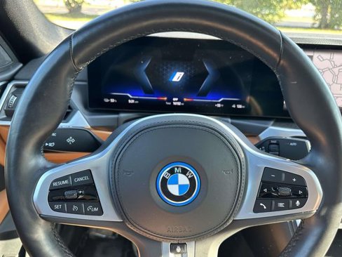 Certified 2023 BMW i4 eDrive40 w/ M Sport Package image 30