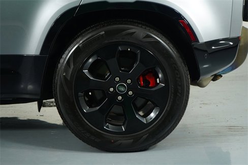Used 2020 Land Rover Defender 110 X image 18