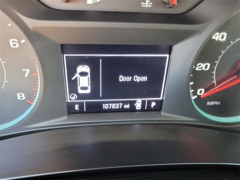 Used 2023 Chevrolet Malibu LT image 30