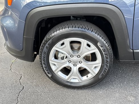 Used 2022 Jeep Renegade Limited image 14