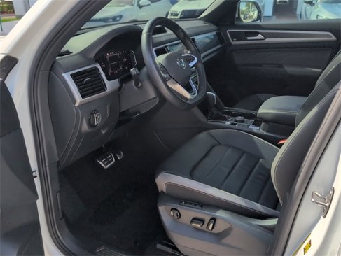 Certified 2023 Volkswagen Atlas Cross Sport SEL Premium R-Line image 6
