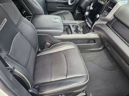 Used 2022 RAM 2500 Laramie image 28