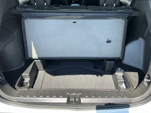 Used 2020 Chevrolet Equinox LT w/ Driver Convenience Package image 22