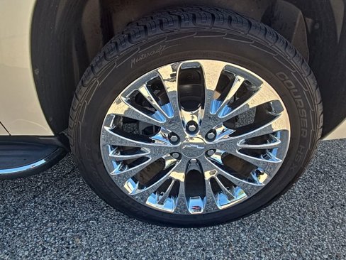 Used 2012 Cadillac Escalade ESV Luxury image 46