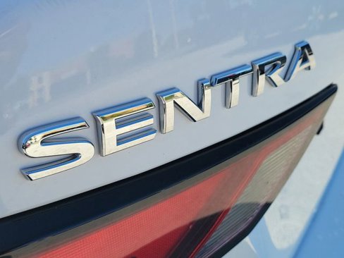 Used 2024 Nissan Sentra SV image 9