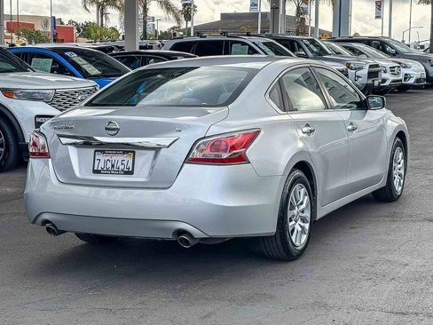 Used 2015 Nissan Altima 2.5 S w/ Power Driver Seat Package image 9