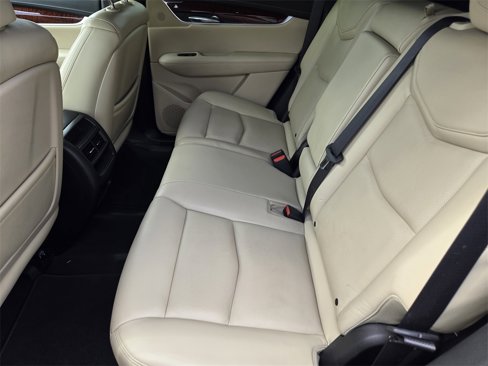 Used 2017 Cadillac XT5 Luxury w/ LPO, Wheel Lock Package image 30
