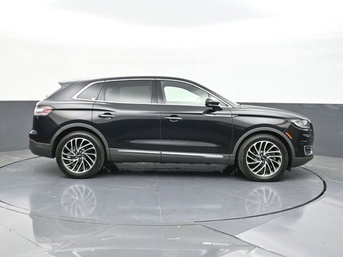 Used 2019 Lincoln Nautilus Reserve image 12