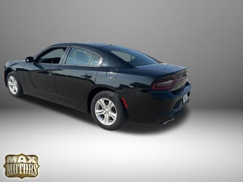 Used 2022 Dodge Charger SXT w/ Leather Interior Group image 5