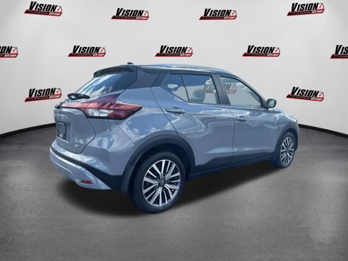 Used 2023 Nissan Kicks SV image 5