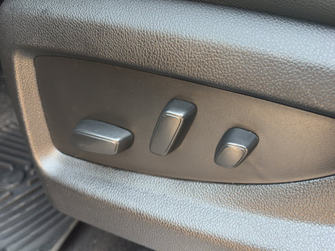 Used 2020 Chevrolet Tahoe LT image 24