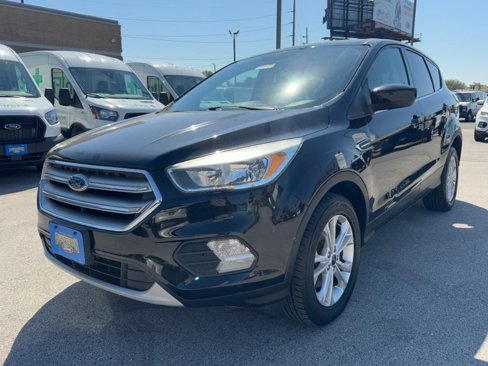 Used 2017 Ford Escape SE w/ SE Cold Weather Package image 8