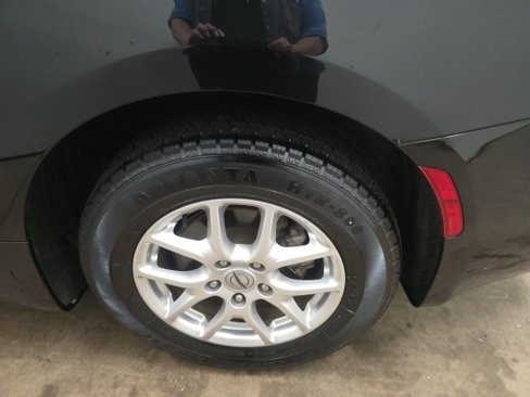 Used 2022 Chrysler Voyager LX image 13
